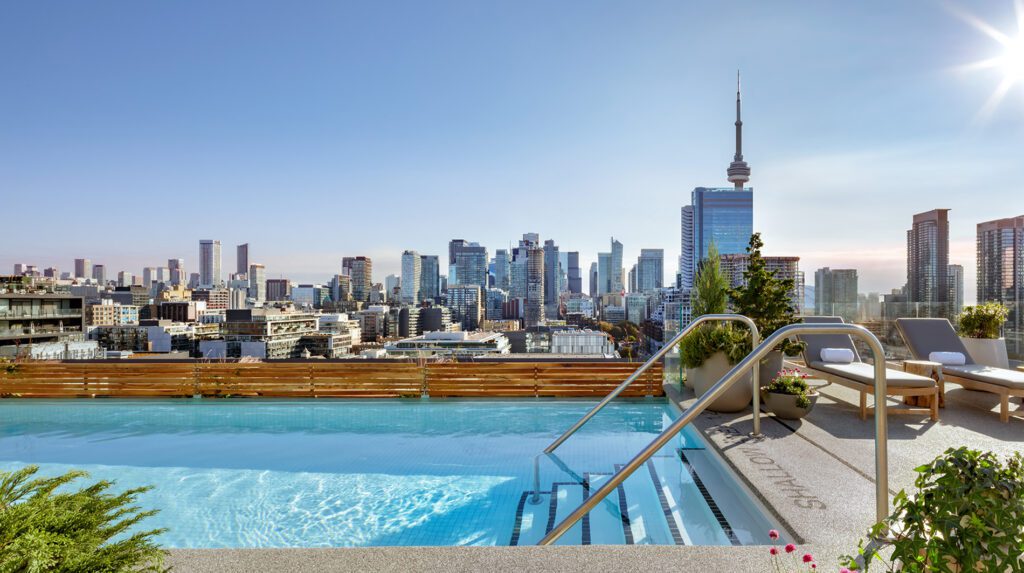 1-hotel-toronto-rooftop-pool