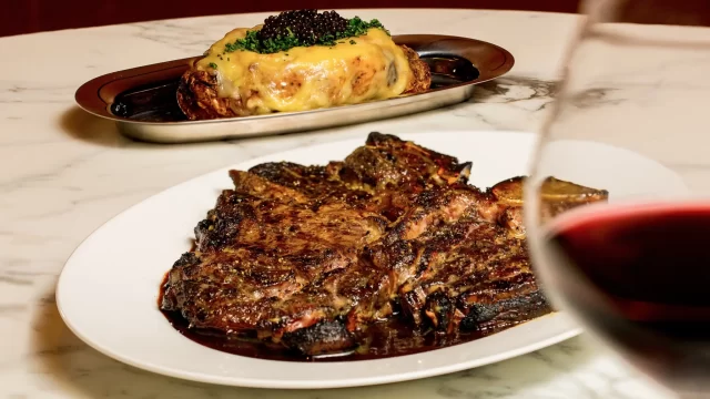 -daphne-toronto-restaurant