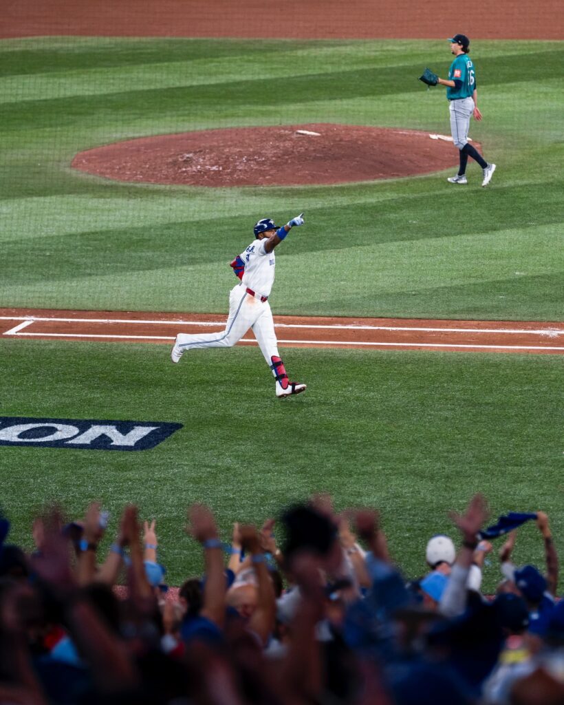 toronto-blue-jays-mlb-champions-playoffs-2025
