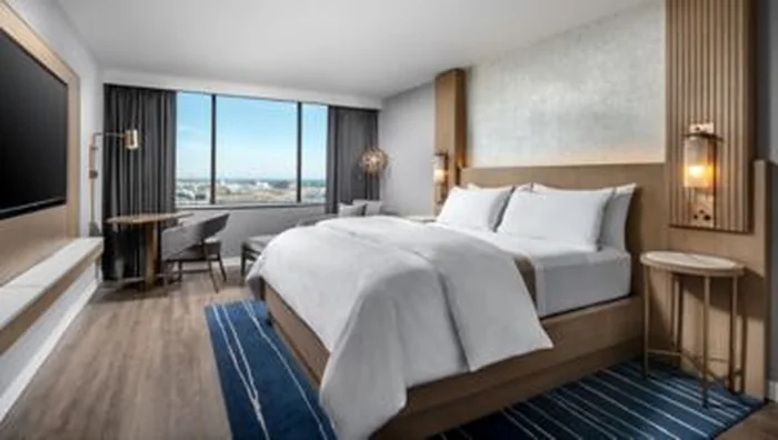 Guest room with waterfront views at The Westin Harbour Castle, Toronto