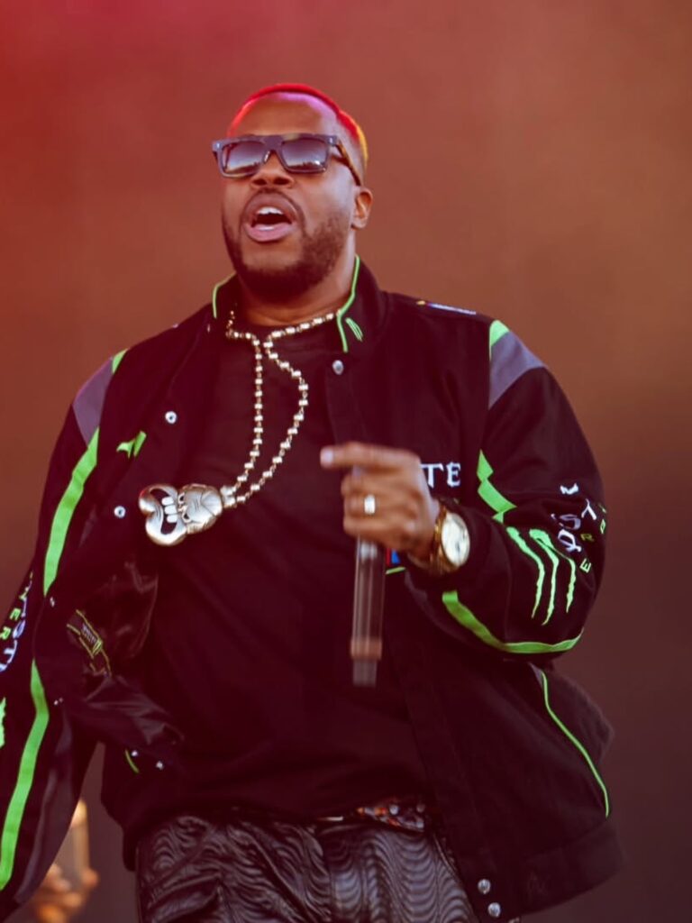 Kardinal Offishall Sauble Beach Toronto photo 10