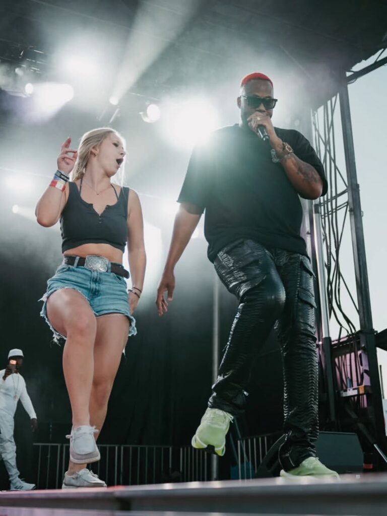 Kardinal Offishall Sauble Beach Toronto photo 3