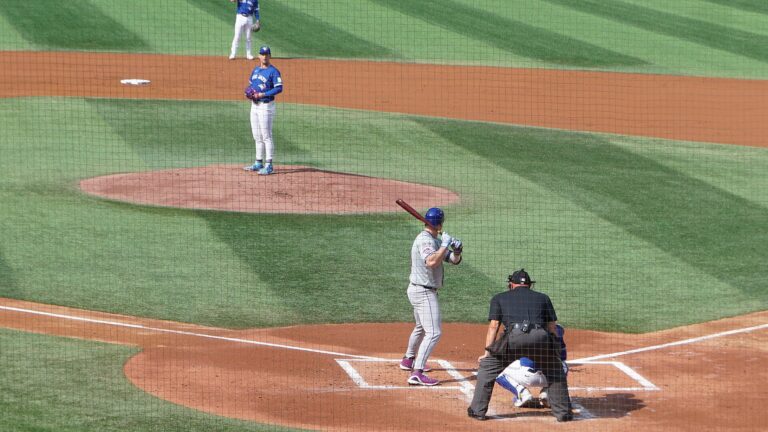 Pete Alonso Blue Jays Toronto photo