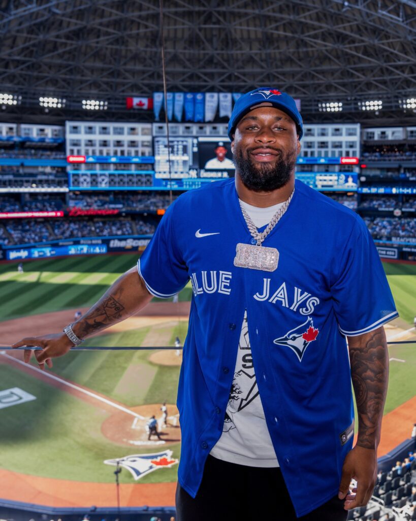 Toronto Blue Jays Buffalo Bills photo 3