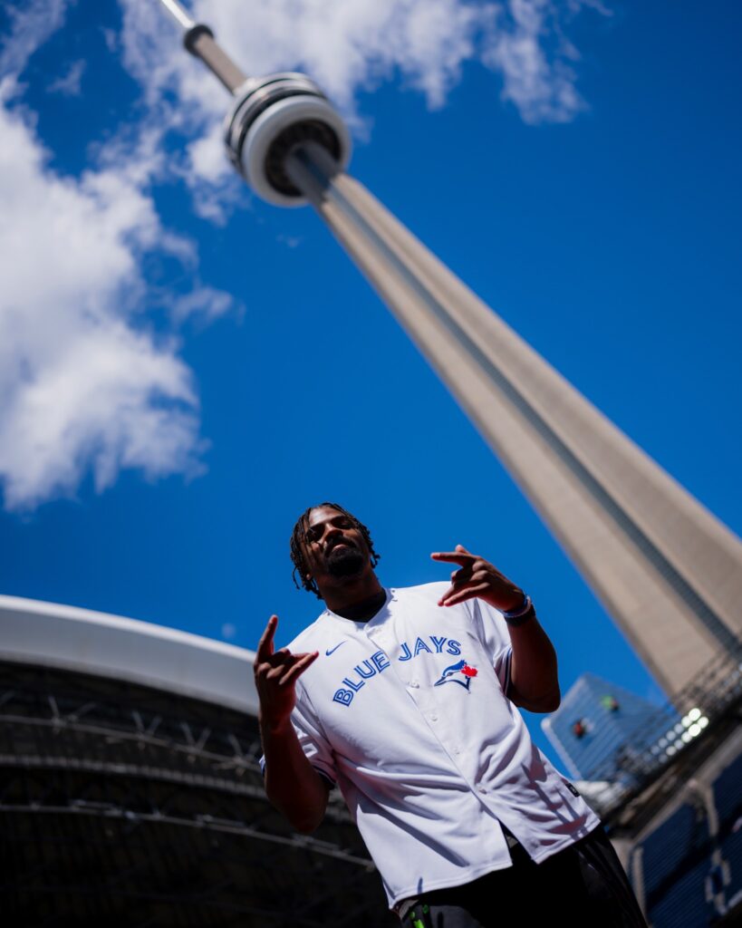 Toronto Blue Jays Buffalo Bills photo 6