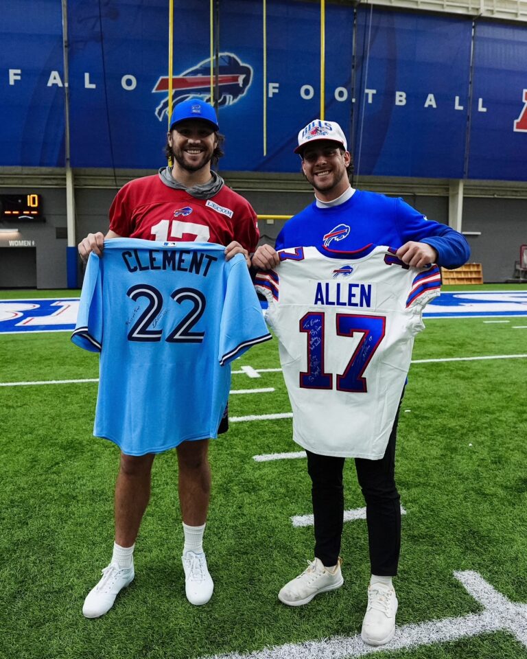 Toronto Blue Jays Buffalo Bills photo